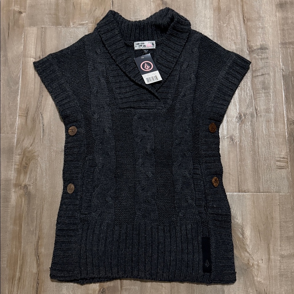 🆕 Volcom | Gray | Pancho Villa Sweater | Sz S